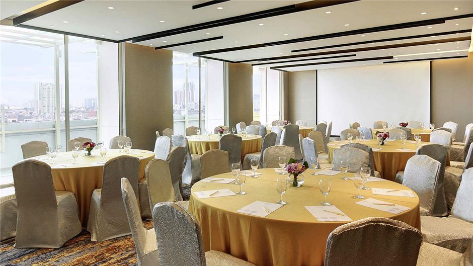 Novotel Mangga Dua Meeting