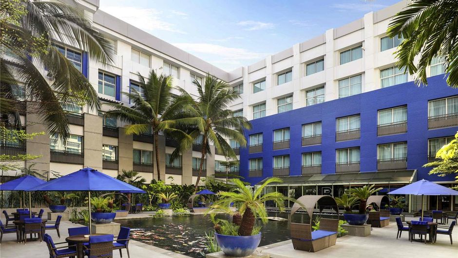 Novotel Mangga Dua Exterior