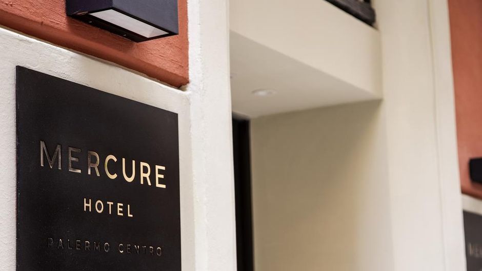 Mercure Palermo Centro Exterior