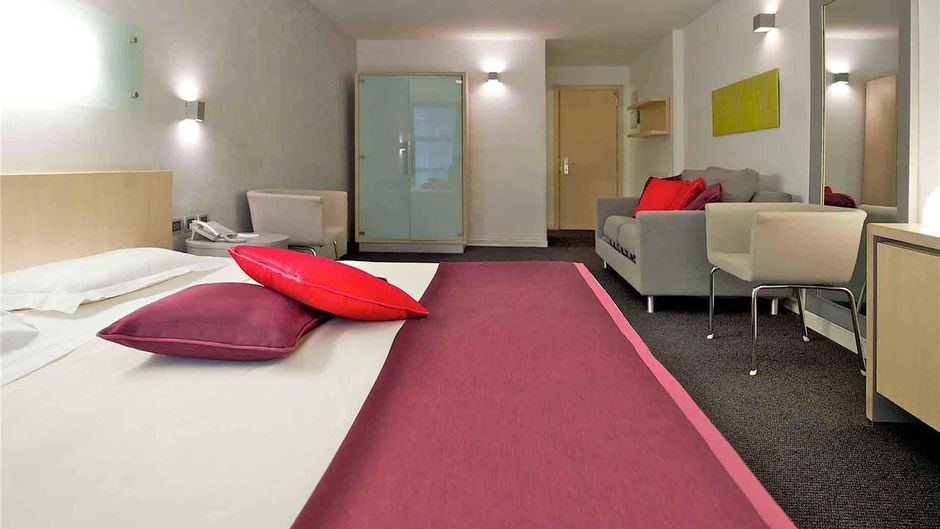 Mercure Palermo Centro Room