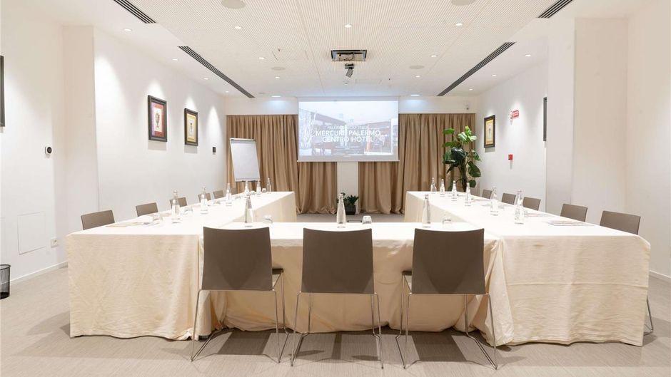 Mercure Palermo Centro Meeting