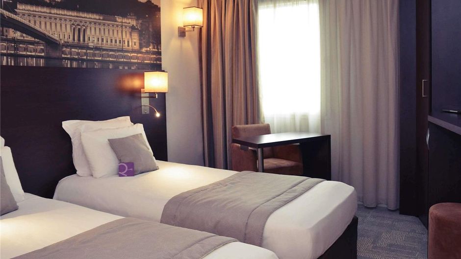 Mercure Lyon Est Room