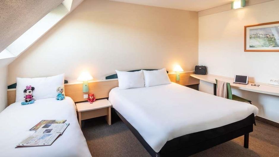 Ibis Creil Sur Oise Room