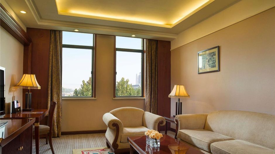 Grand Mercure on Renmin Square Room
