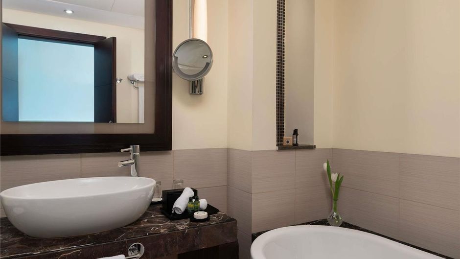 Sofitel Al-Khobar the Corniche Room
