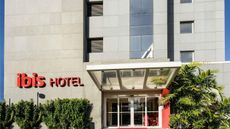 Ibis Recife