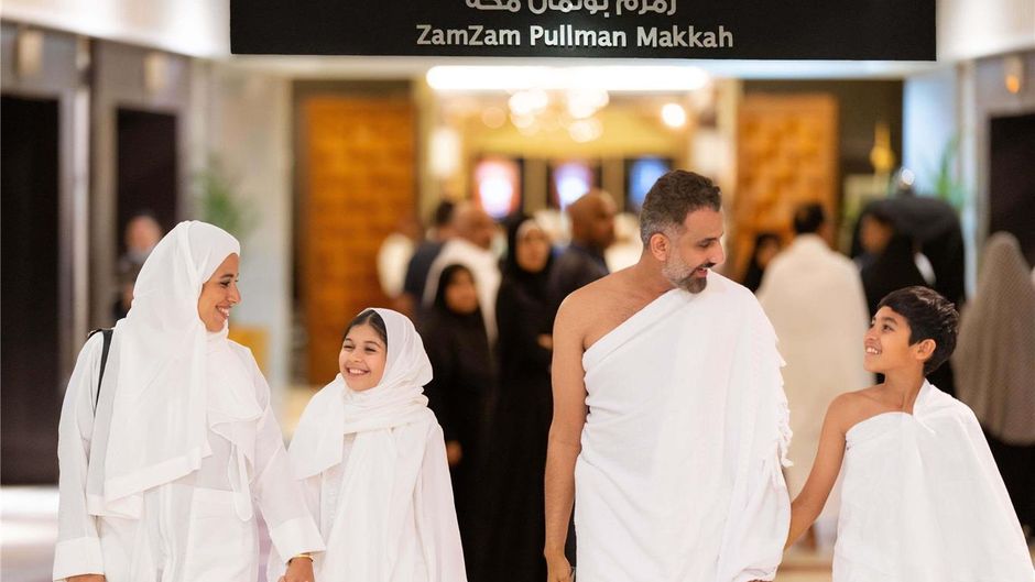 Pullman Zamzam Grand Suites Exterior