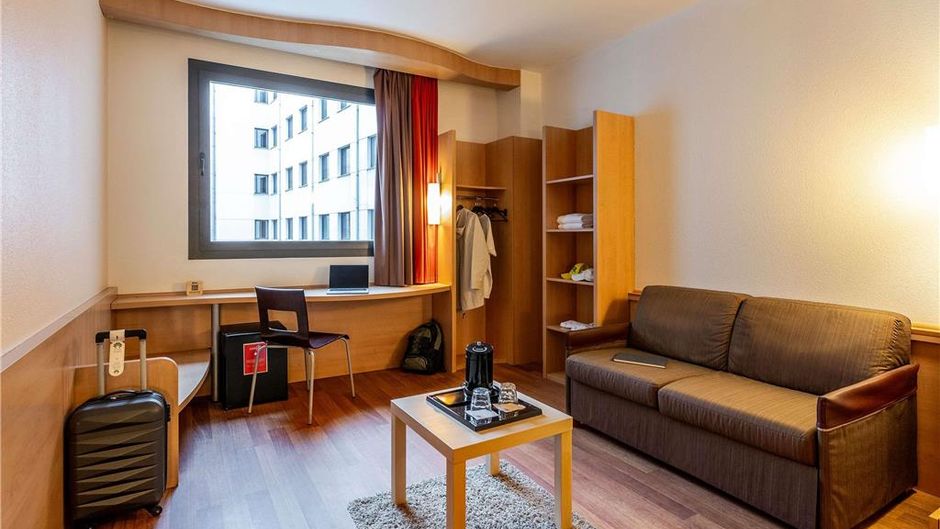 Ibis Bilbao Centro Room