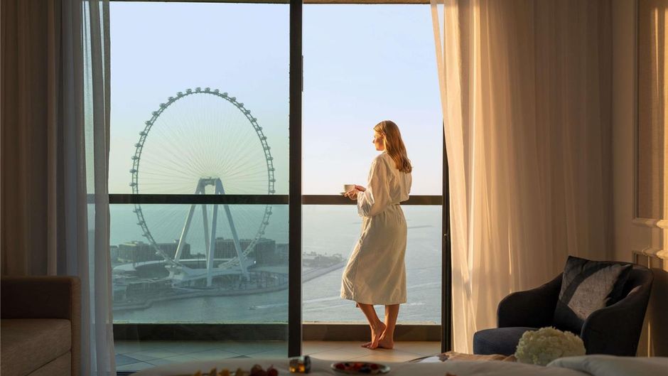 Sofitel Dubai Jumeirah Beach Exterior