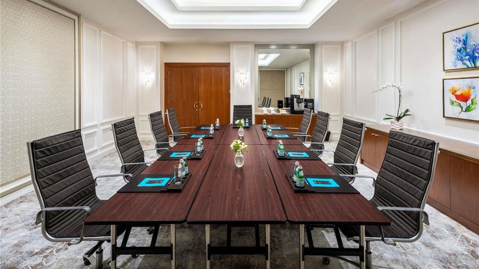 Sofitel Dubai Jumeirah Beach Meeting