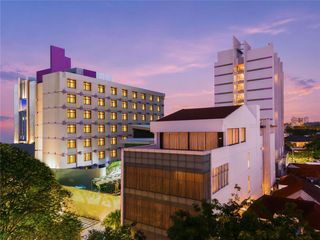 Mercure Surabaya