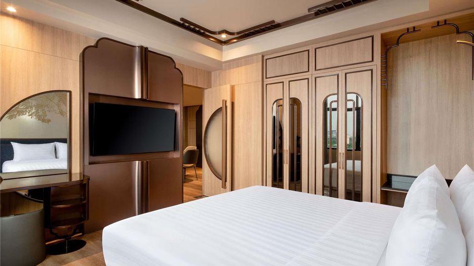 Mercure Surabaya Room