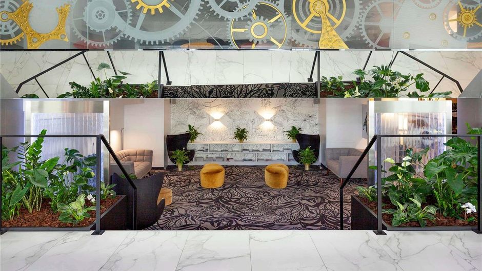 Mercure Biel Plaza Exterior