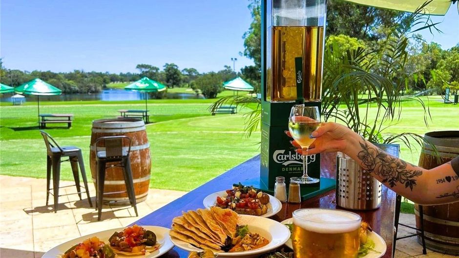 Mercure Bunbury Sanctuary Golf Resort Restaurant