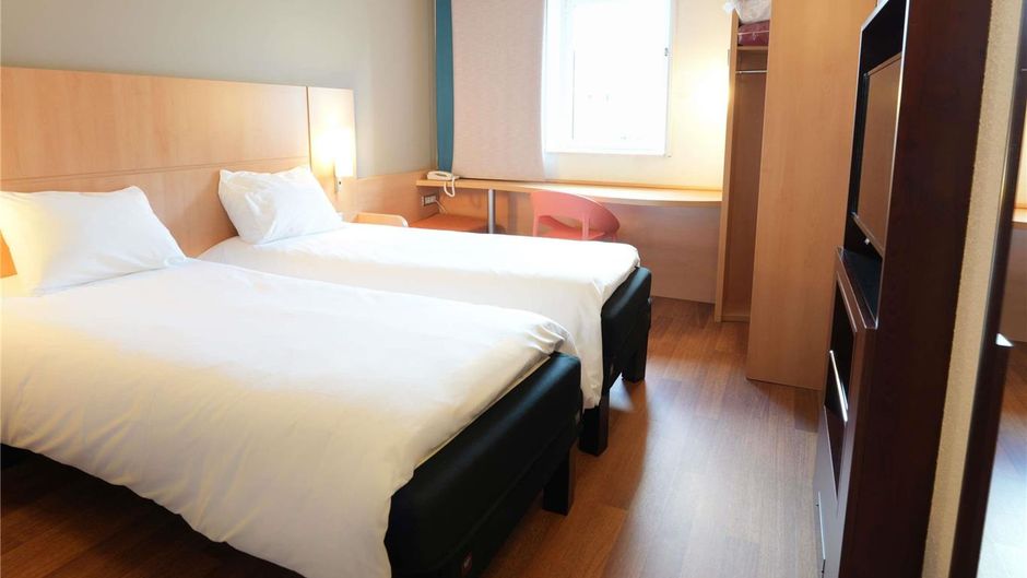Ibis Vitre Centre Ville Room