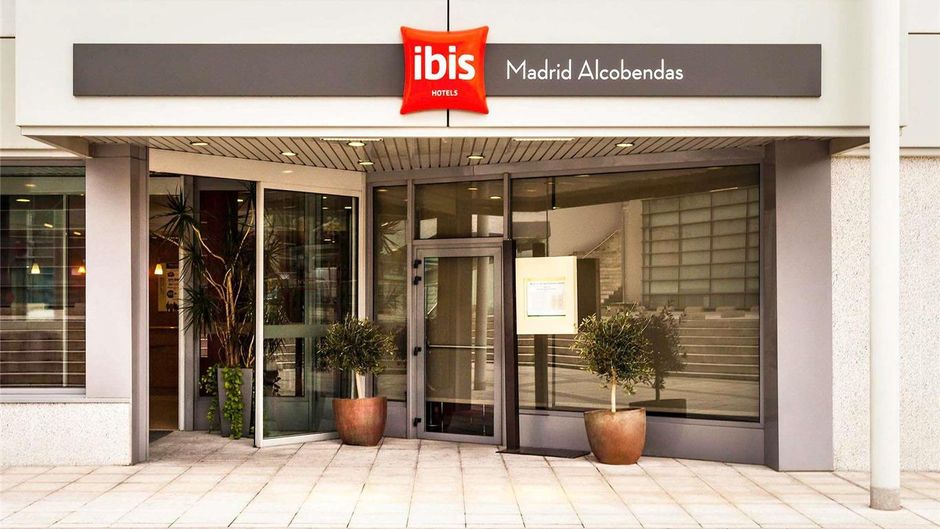 Hotel Ibis Madrid Alcobendas Exterior