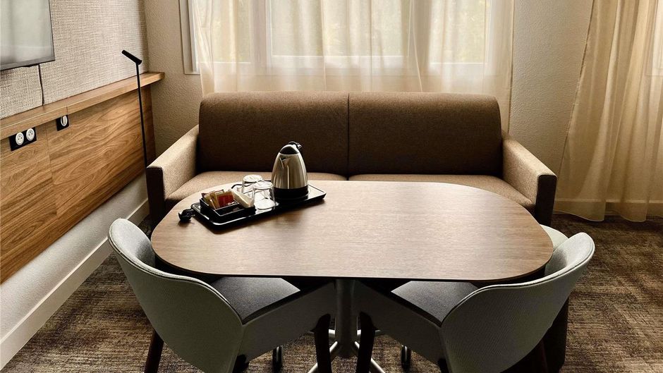 Suite Novotel Clermont Ferrand Polydome Room
