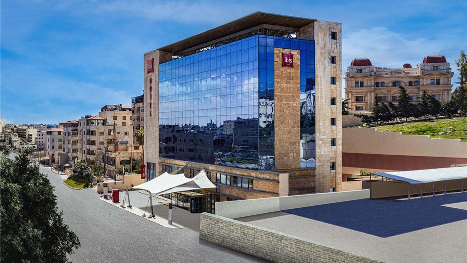 Hotel Ibis Amman Exterior