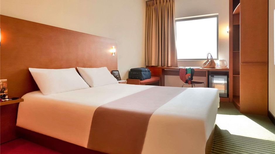 Hotel Ibis Amman Exterior