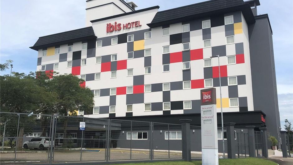 Ibis Criciuma Exterior