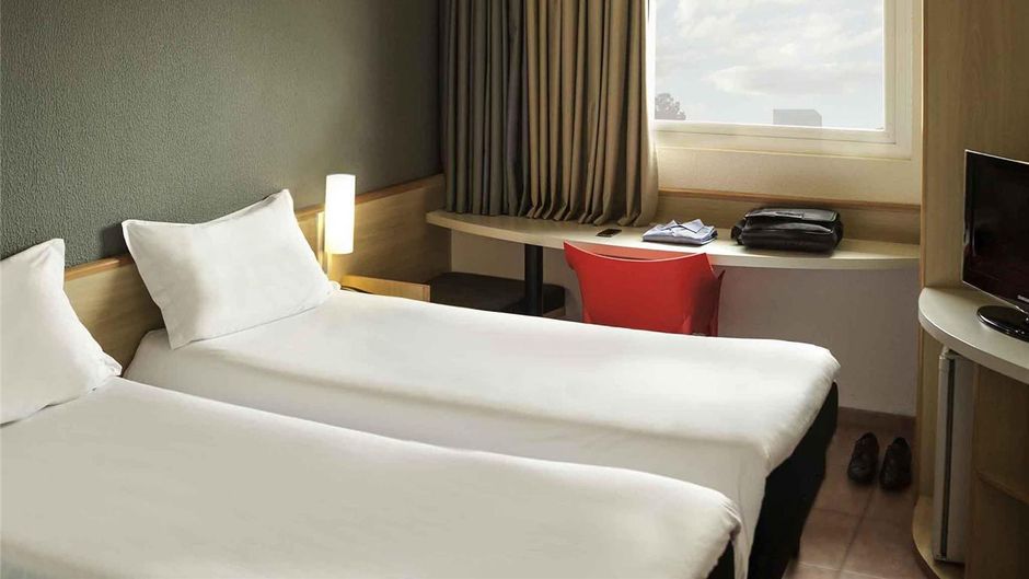Ibis Criciuma Room