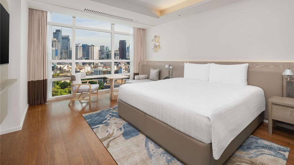 Pullman Bangkok King Power Room