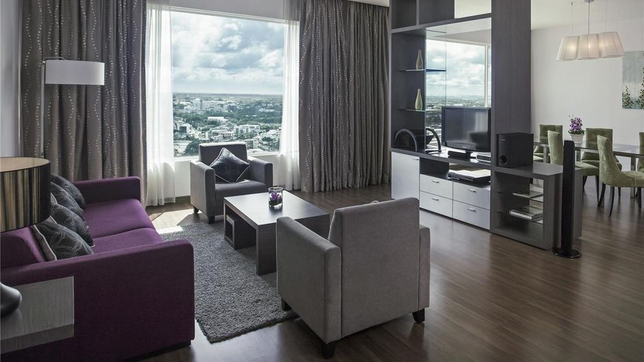 Pullman Kuching Suite