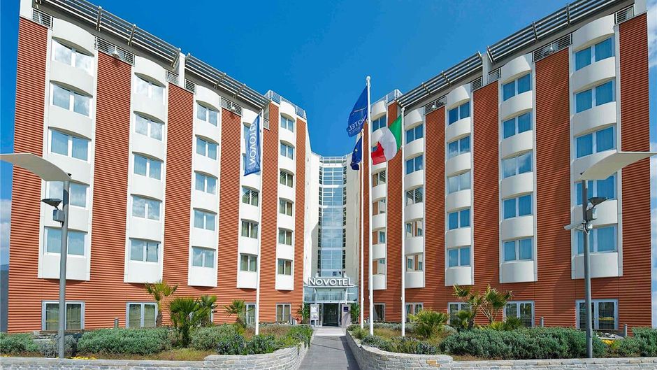 Hotel Novotel Salerno Est Arechi Exterior