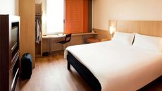 Ibis Barcelona Santa Coloma