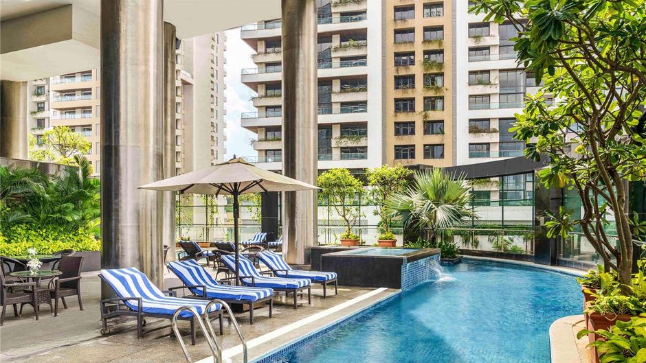 Sofitel Mumbai BKC Pool