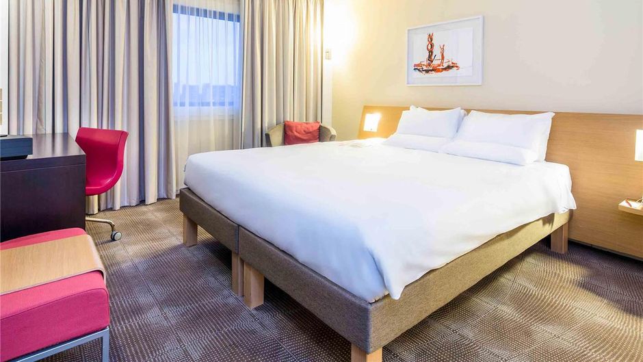 Novotel London Paddington Room