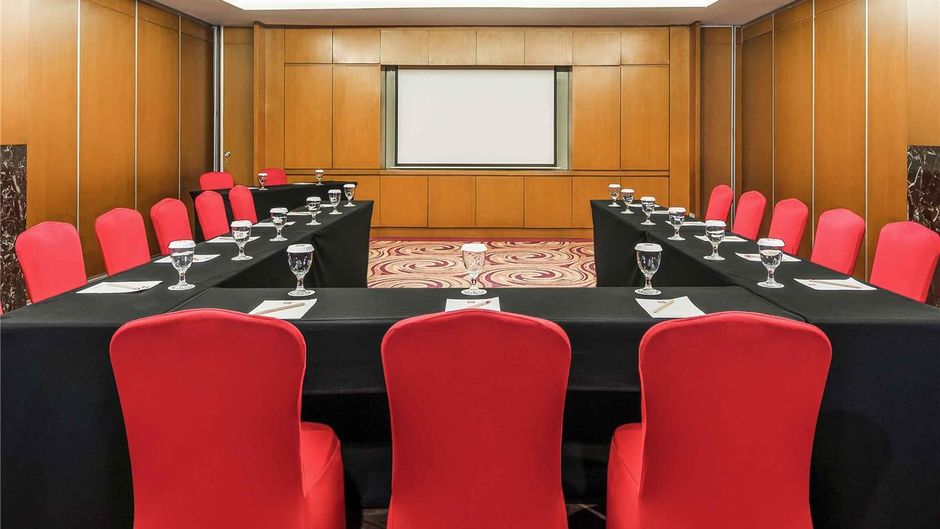 Hotel Ibis Semarang Meeting