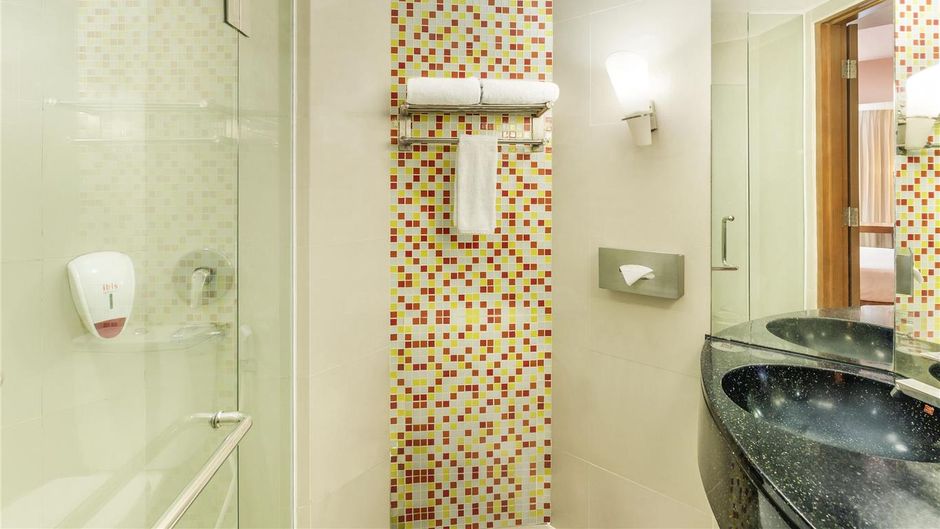 Hotel Ibis Semarang Room