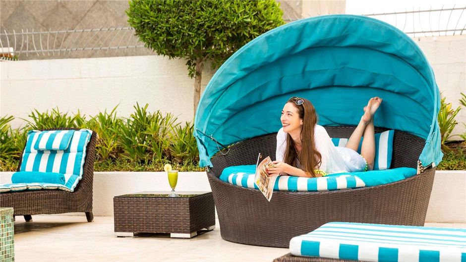 Novotel Deira Creekside Dubai Pool