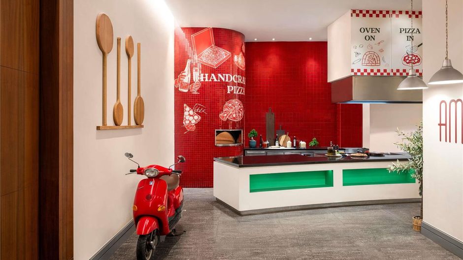 Ibis Mall Avenue Dubai Restaurant