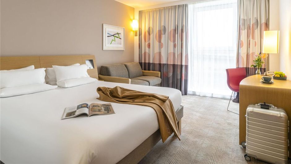 Novotel Edinburgh Park Room