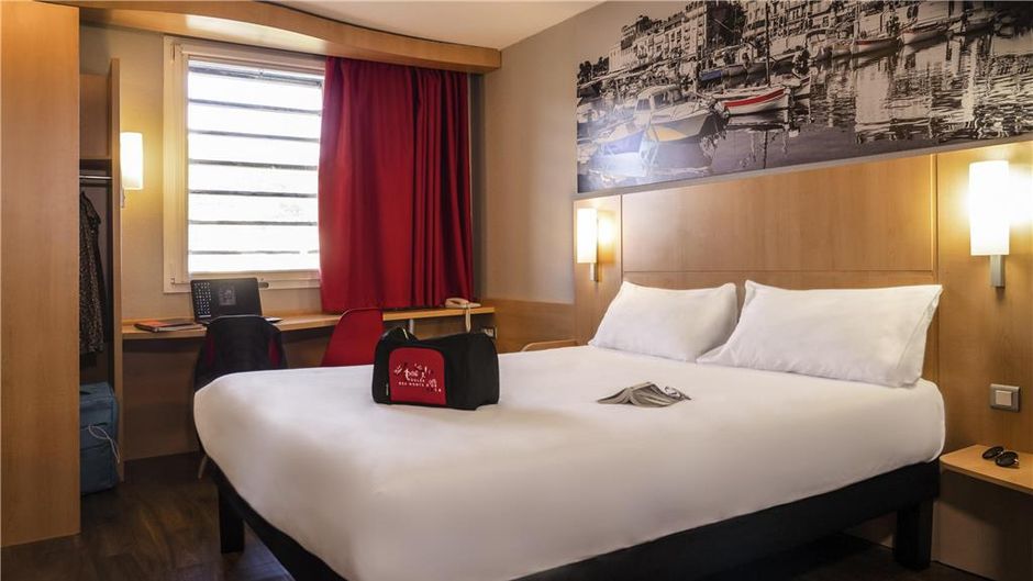 Ibis Cannes Mandelieu Room
