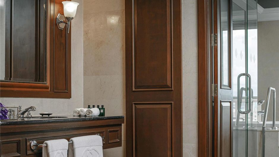 Sofitel Phnom Penh Phokeethra Suite