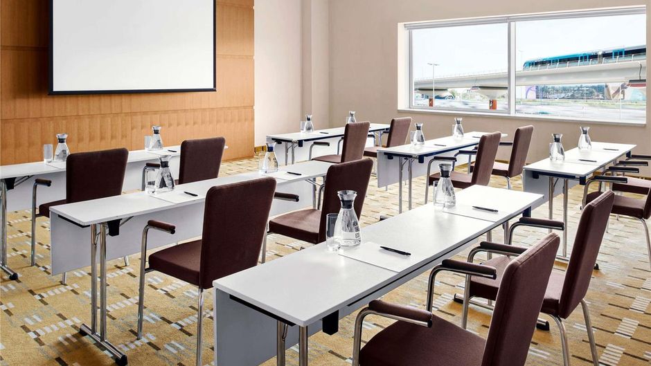 Novotel Dubai Al Barsha Hotel Meeting