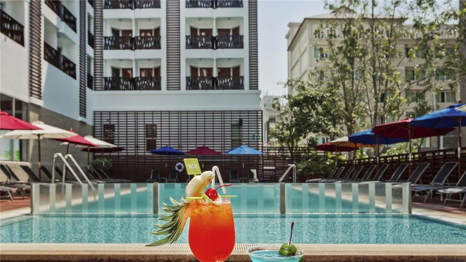 Ibis Pattaya Hotel Exterior