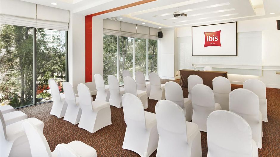 Ibis Pattaya Hotel Meeting