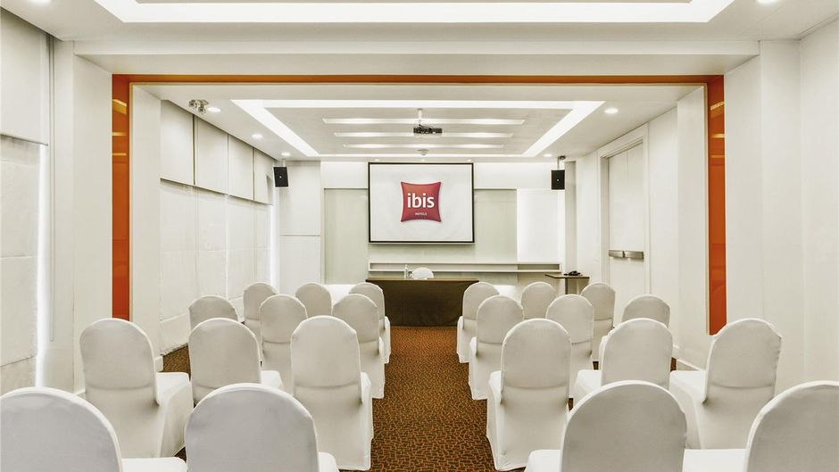 Ibis Pattaya Hotel Meeting
