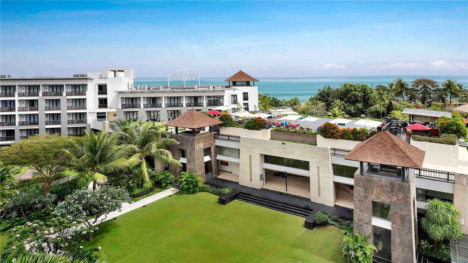 Pullman Bali Legian Beach Meeting