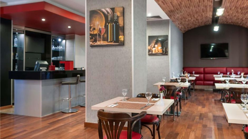 Ibis Eskisehir Exterior