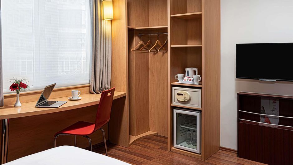 Ibis Eskisehir Room