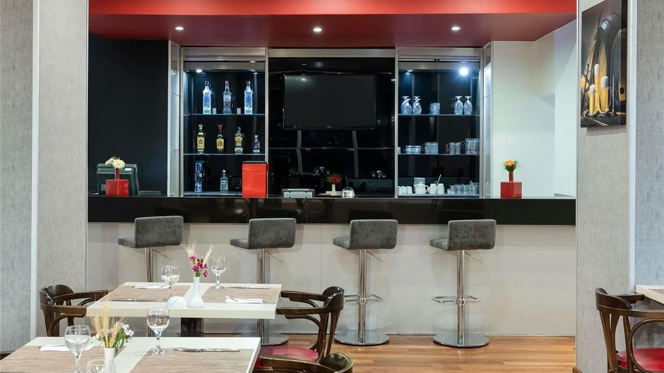 Ibis Eskisehir Exterior