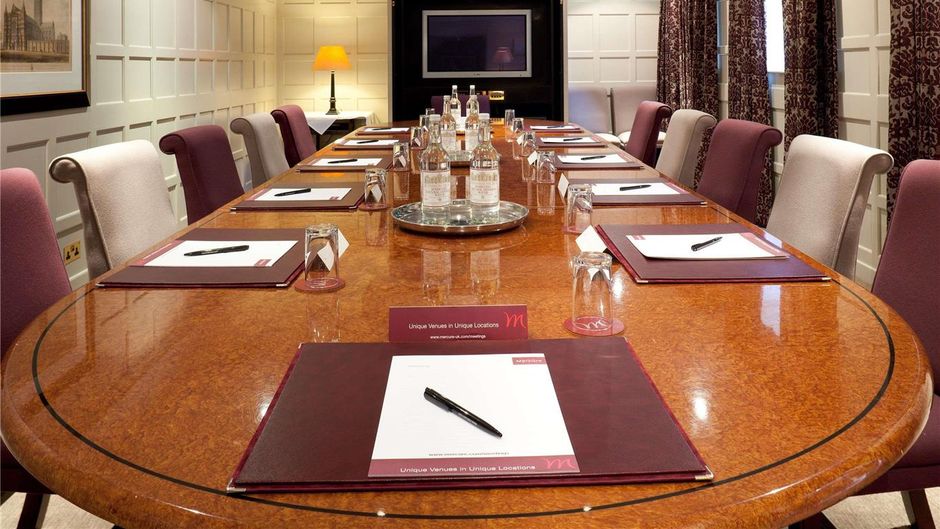 Mercure White Hart Salisbury Meeting