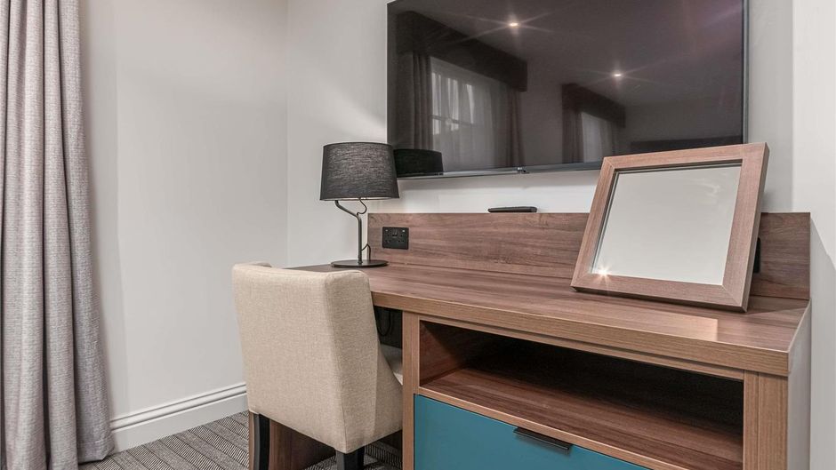 Mercure White Hart Salisbury Room