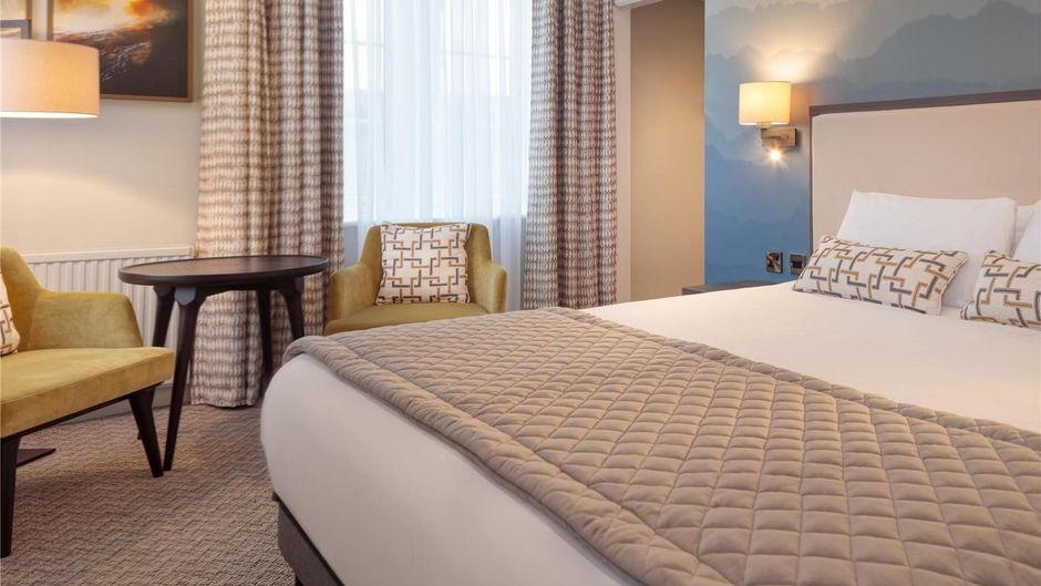 Mercure Dunkenhalgh Hotel and Spa Room