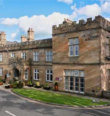 Mercure Dunkenhalgh Hotel and Spa